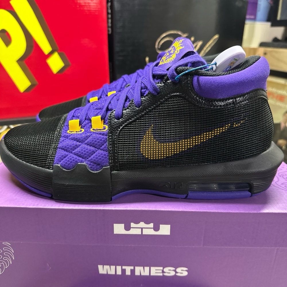 Nike LeBron Witness 8 Lakers Size 10